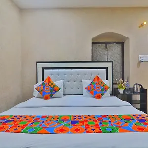  Hotel Millenium Residency